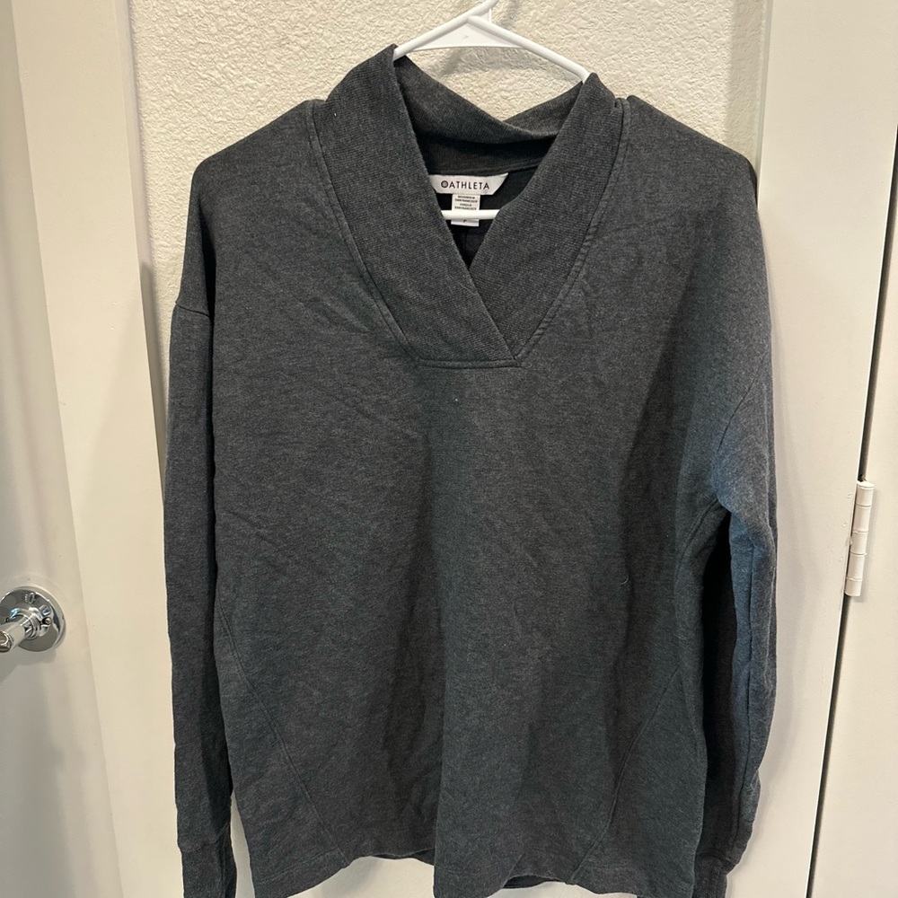 Athleta Gray V-Neck Sweater Classic Knit